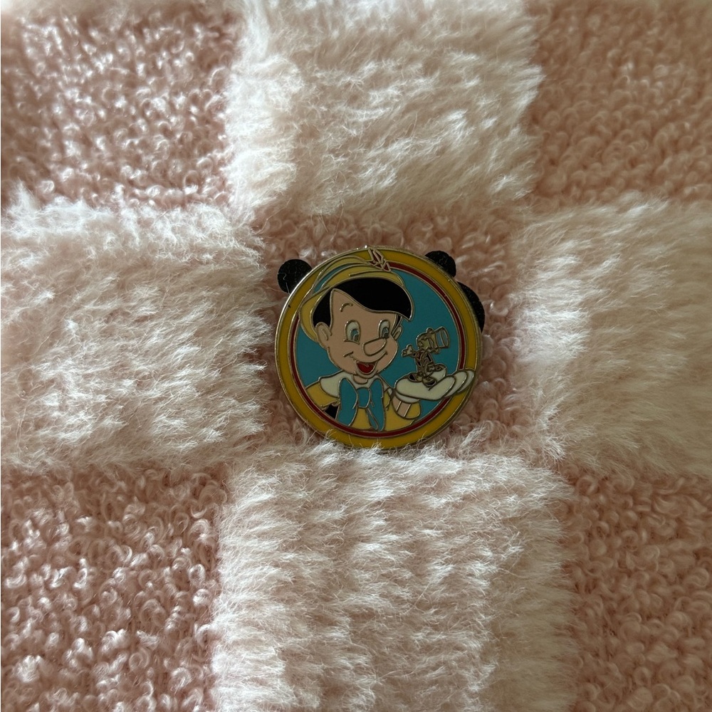 Pinocchio Disney Pin